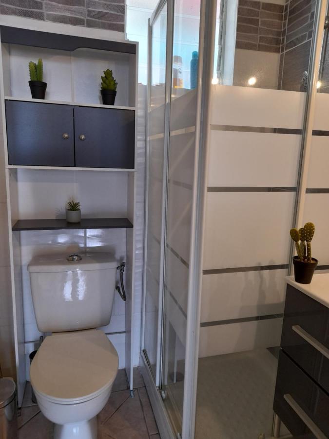 Apartamento 9 Lyly Location F3 Mezzanine Sainte-Anne Exterior foto